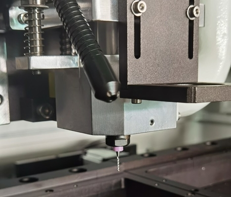 دستگاه جداکننده خودکار روتر PCB اسپیندل W1650mm KAVO با دوربین های CCD