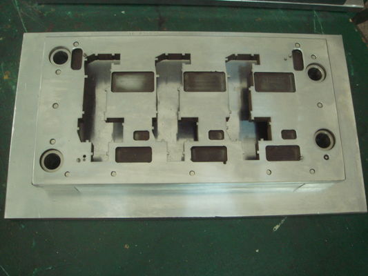 QC-10 سفارشی Die Metal Machine PCB ابزار پانچ IATF16949