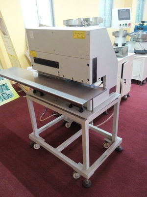 0.4mpa فشار کاری پرسرعت PCB V دستگاه برش L460mm