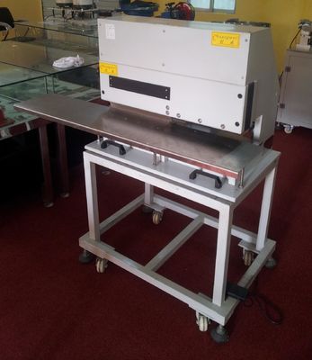 پنوماتیک رانده FR4 PCB دستگاه جدا کننده ، موتور PCB Depaneling CWVC-3